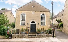 3 Bedroom Converted Chapel In Historic Oundle